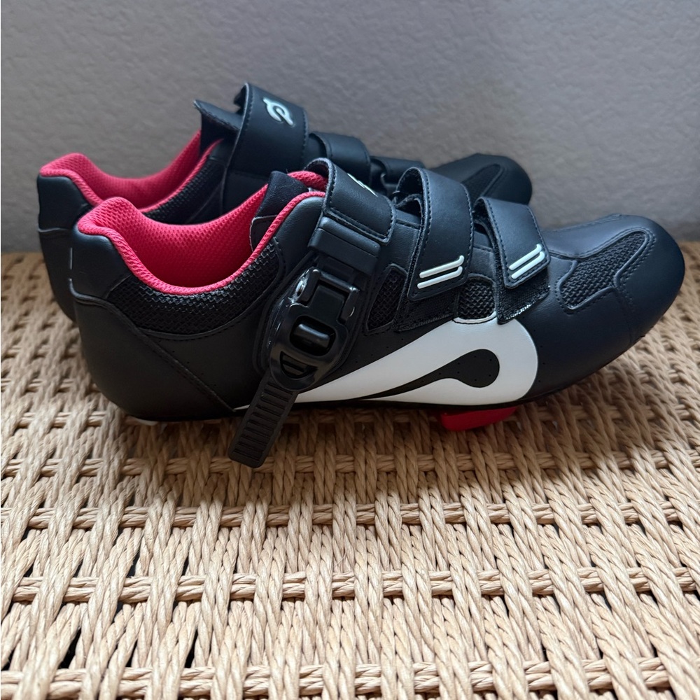 Women’s Peloton Cycling Shoes